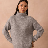 Pull Suzie Gris